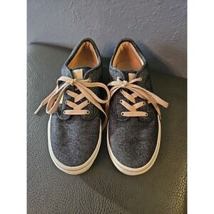 Vans Atwood Skate Sneaker Canvas Low Top Shoe Lace Up Grey/Pink Size Big Girls 4